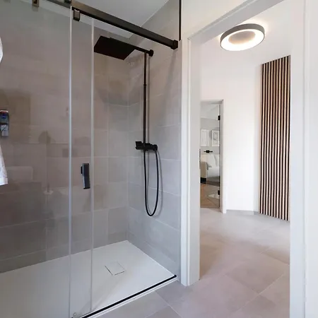 Apartment Design-apartment Mit Garten