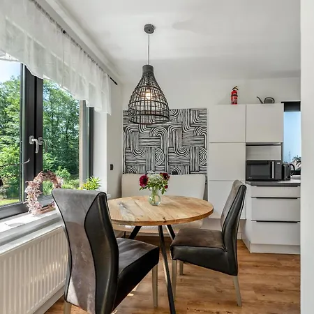 Apartment Design-apartment Mit Garten *
