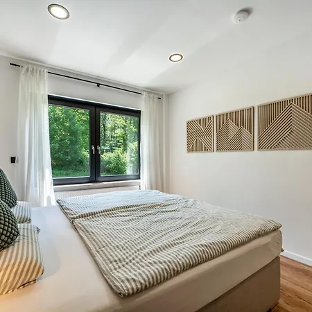 Design-apartment Mit Garten Apartment *
