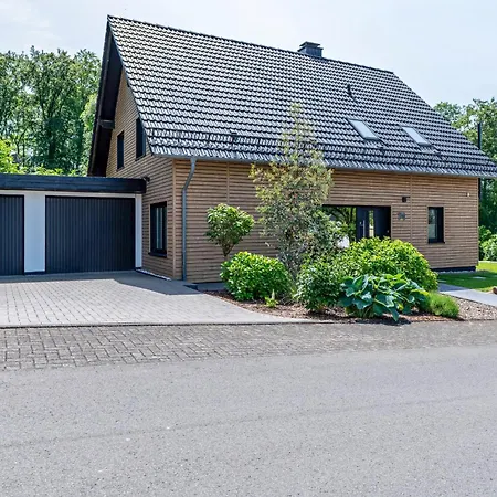 Design-apartment Mit Garten