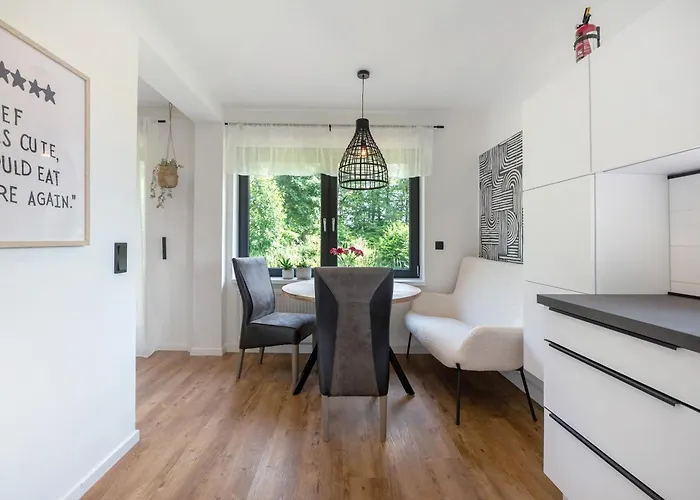 Design-apartment Mit Garten