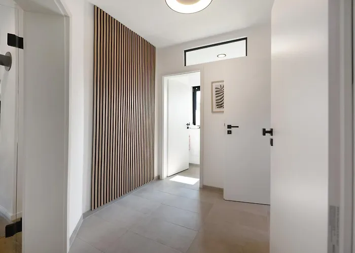 דירה Design-apartment Mit Garten *